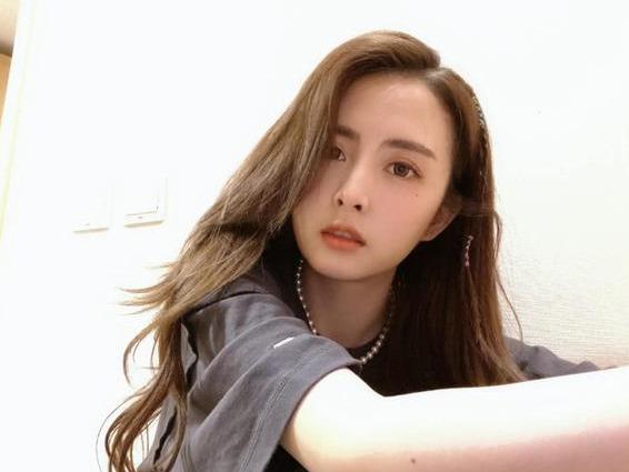 nba主播小楠晒出近照颜值清纯神似日本女优让人无法正视