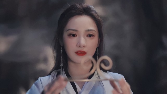 鞠婧祎扮演紫霞仙子清新动人已经算很美而她一个眼神就惊艳你