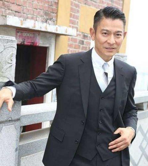 刘德华发型又酷又帅蓬松又整齐更有男人味喜欢油头的男生试试