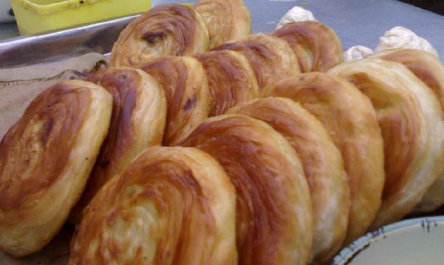 千层油酥饼照这个方法做金黄酥脆咬一口脆到掉渣满口生香