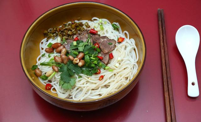 在湖南永州祁阳米粉又称文明米粉是祁阳的传统小吃