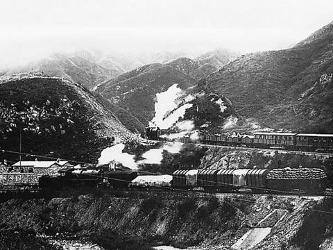 100多年前耗资693万白银詹天佑修建的铁路如今成什么样