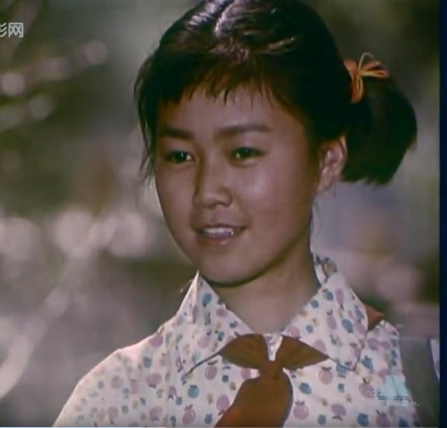 《小花》里大莲,小莲段落,提供了电影最残酷部分,扮演者何在?