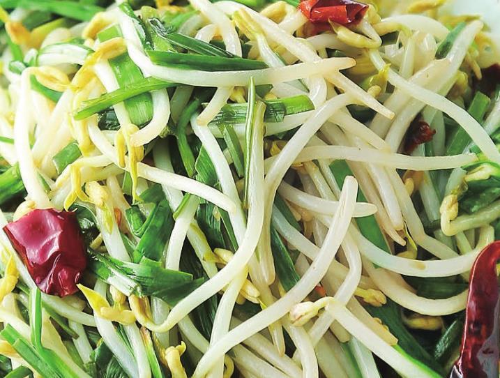 韭菜银芽翻炒几下就可以上桌,清爽鲜美,营养丰富,只需要几分钟