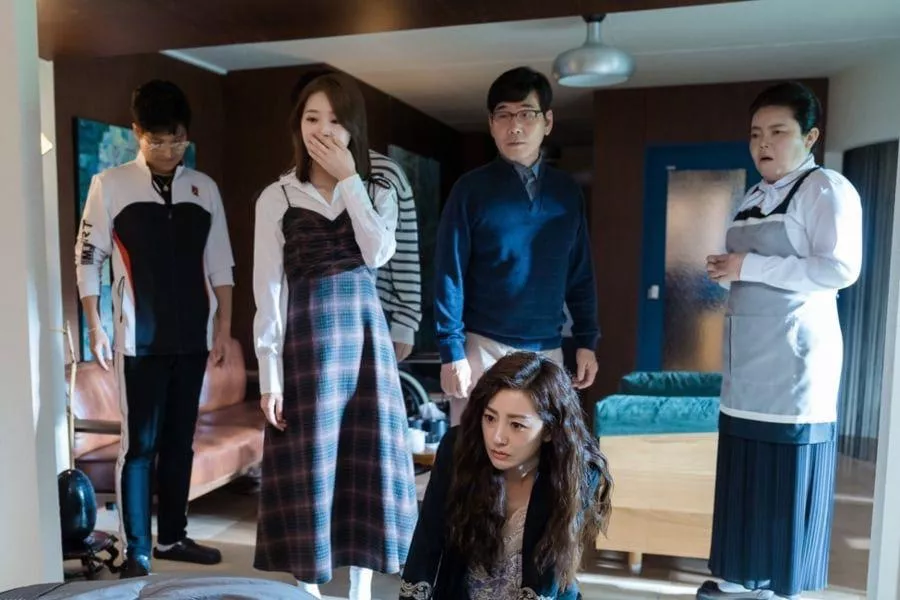 这部8分新韩剧太惊艳|利刃出鞘|十匙一饭|密室_新浪新闻