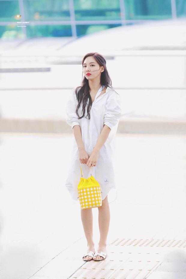 娜琏的韩式时尚矮个子女孩的可爱穿搭