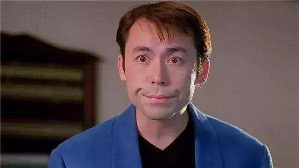 他是一代鬼王巅峰时娶小21岁女主持今56岁靠商演养家糊口