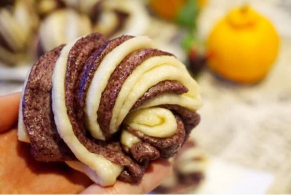 紫米双色花卷,营养健康,还非常的好吃