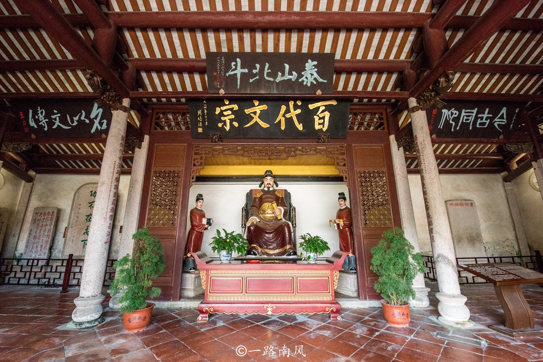 广东潮州现存一座国内最早的韩愈祠,现成知名免费景区