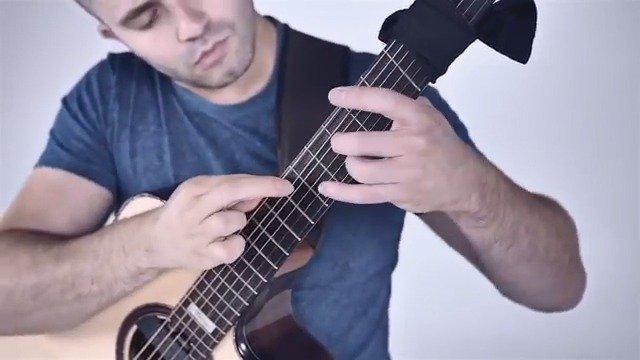 吉他大神luca指弹《土耳其进行曲》,演奏的眼花缭乱