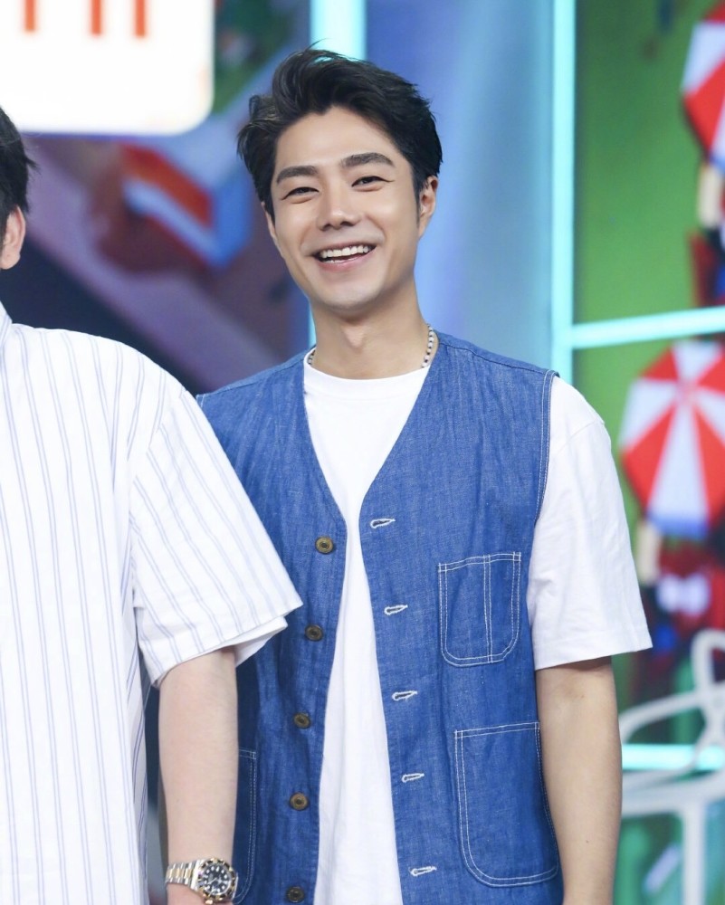 出道16年仅一首代表作37岁加入天天向上袁成杰机会来了