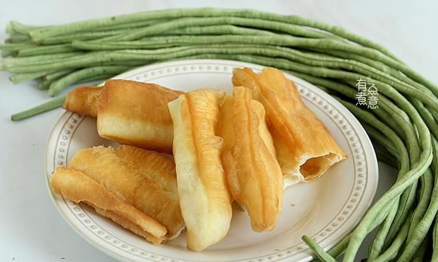 家人三天两头要吃这菜,5块钱成本一大盘,比肉解馋,总是吃不腻|油条