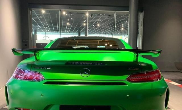 梅赛德斯-奔驰GTR-AMG绿魔-新浪汽车