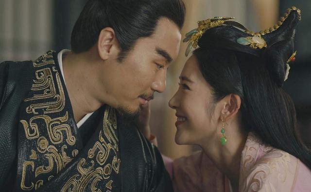 刘协娶了曹丕的三个妹妹曹丕娶了刘协的两个女儿真的是乱套了