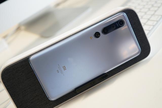 小米10全新配色真机图赏:看了国风雅灰版,很多米粉后悔买早了