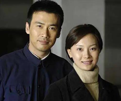 柳云龙妻子误会他和陈数有事跟踪引发婚姻危机今53岁怎样了