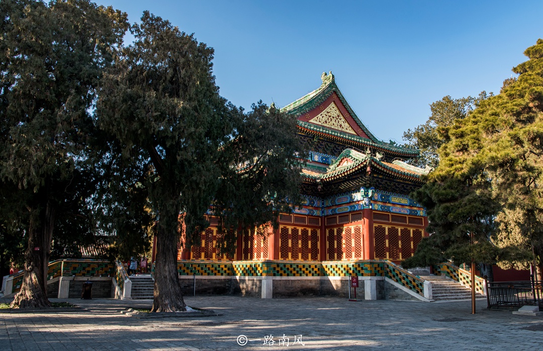 比北京故宫历史更悠久的帝王禁苑,气势恢宏,却少有游客