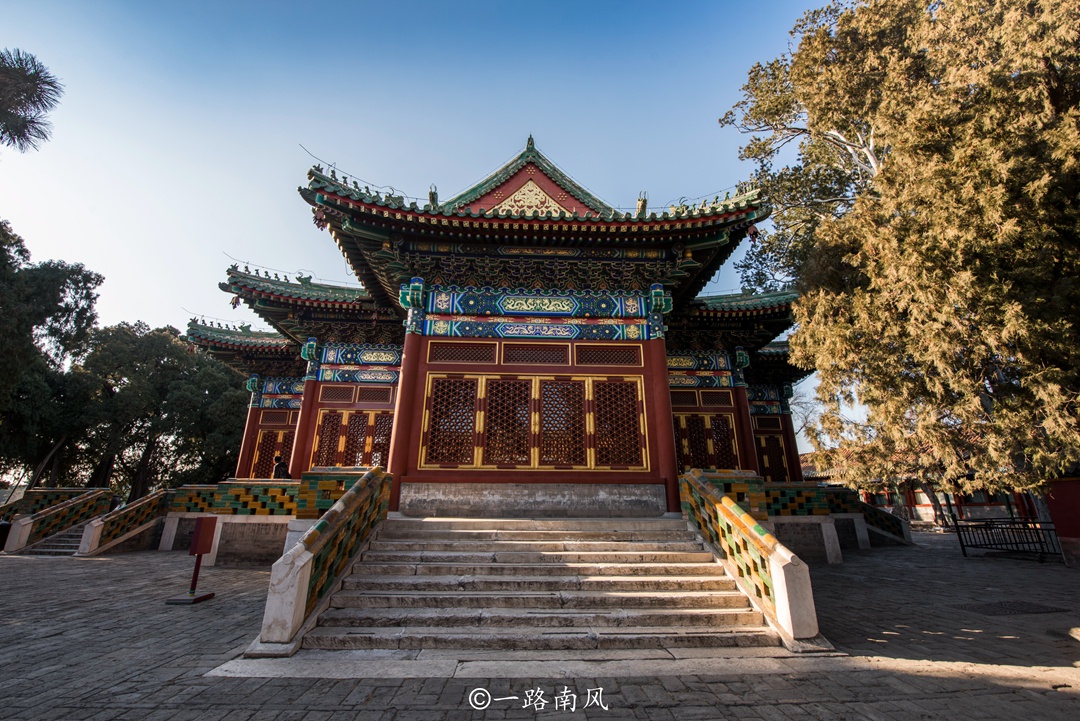 比北京故宫历史更悠久的帝王禁苑,气势恢宏,却少有游客