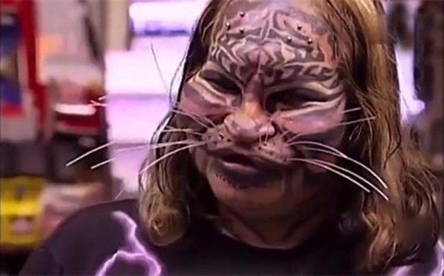 女子十年花百万整容成老虎的模样容貌不忍直视原因让人诧异