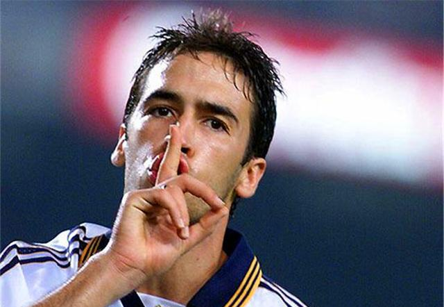 此人让武磊印象深刻,阻止巴萨卫冕助皇马夺冠,是西班牙人的劳尔