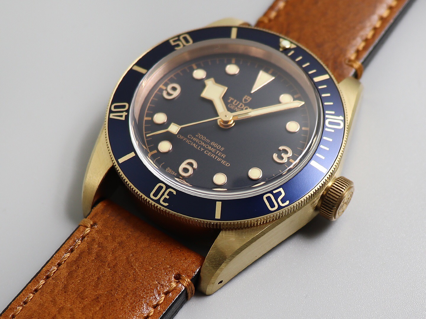 siri说表:zf帝舵青铜小蓝花