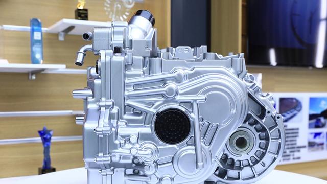 世界首款9速双离合变速器+热效率38.3%发动机长城汽车造 年内量产