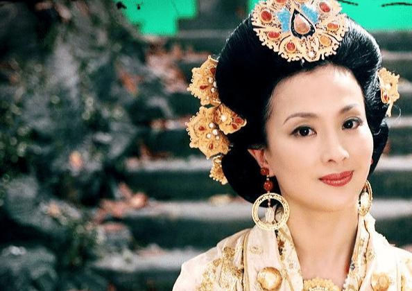 还和女儿合作过,家族基因真的很强大啊|刘晓莉|功夫之王|刘亦菲_新浪