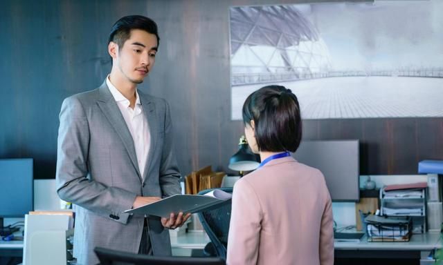 二十不惑，周寻与姜小果会有结局吗？休闲区蓝鸢梦想 - Www.slyday.coM