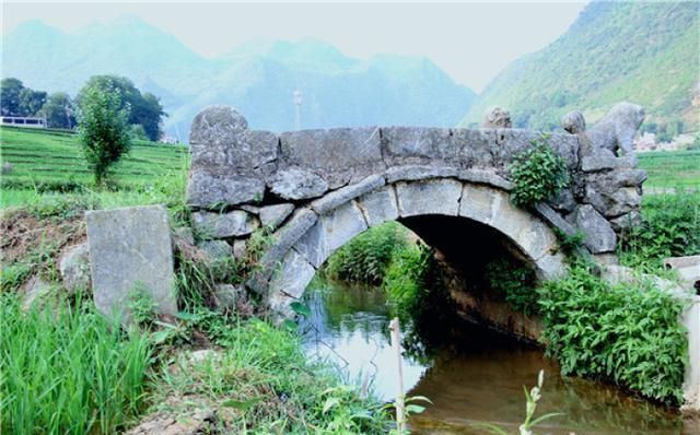 师宗黑尔风景如画风情醉人