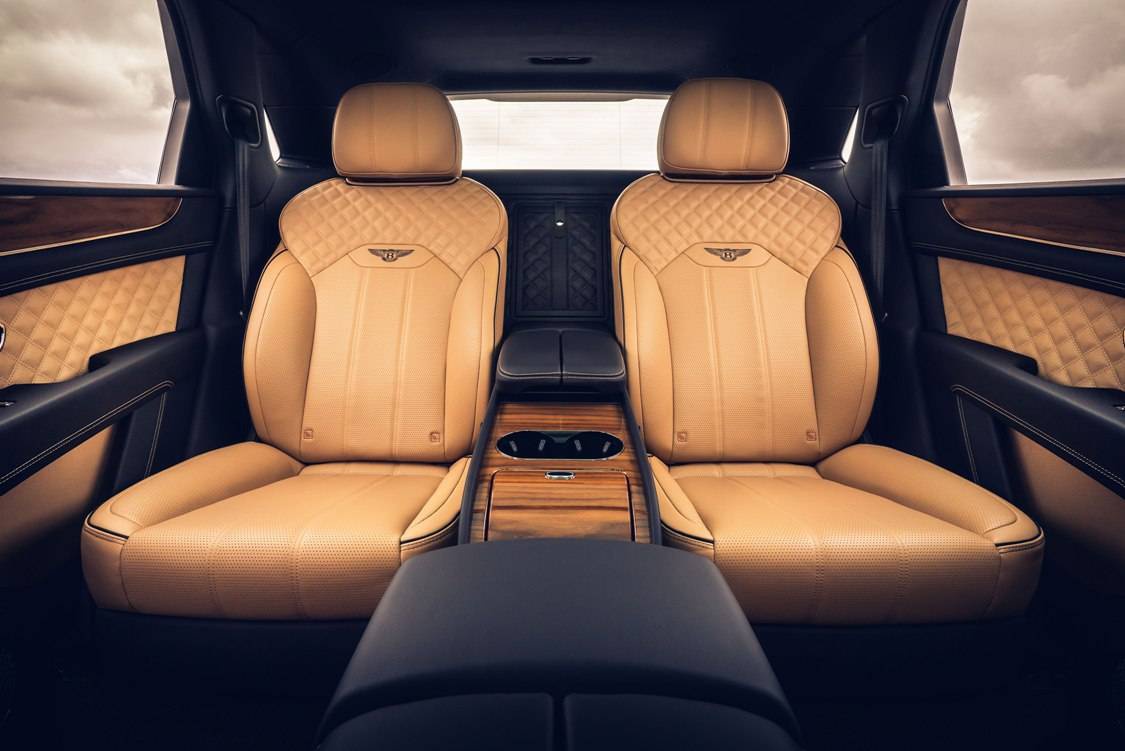 宾利新添越四座舒适座椅配置 成就卓越出行体验