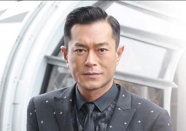 为何古天乐费尽心思去“美黑”?看他早年与黎明的合影就懂了!