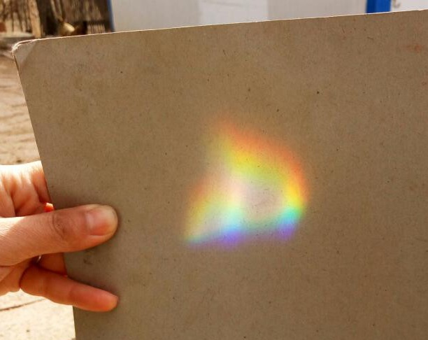 水盆平面镜制作彩虹图片