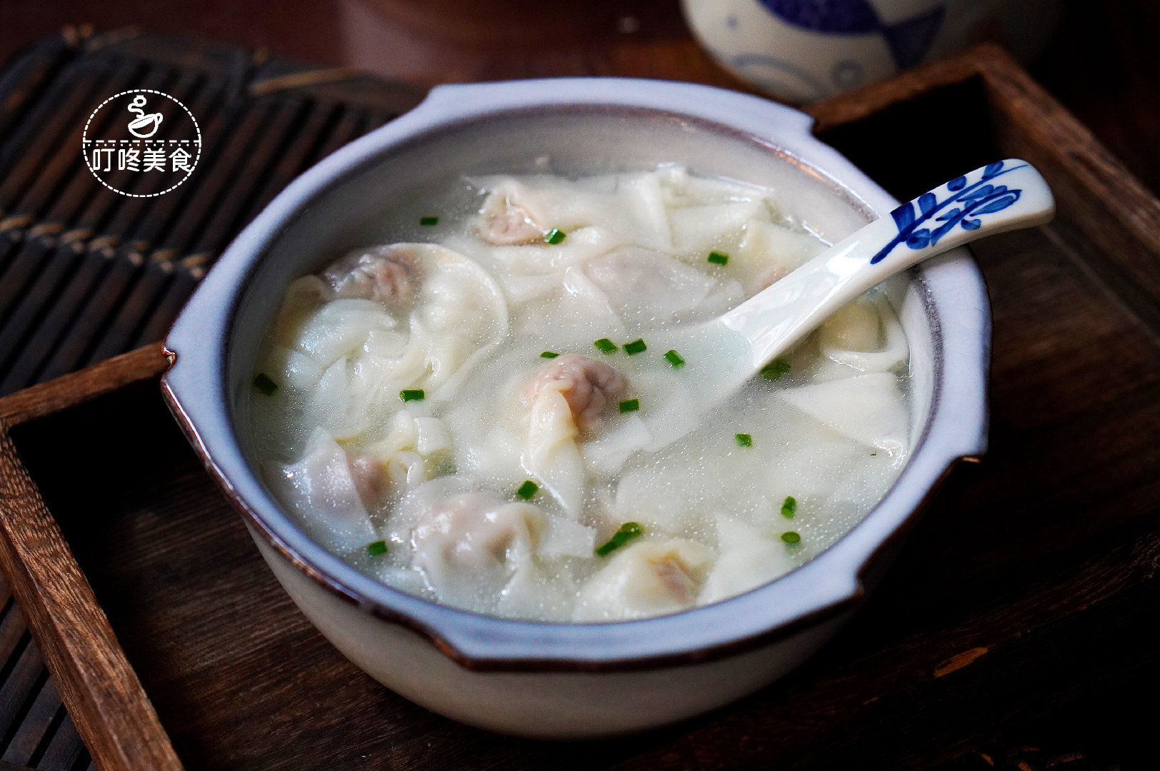 想吃馄饨不用买,教你包很简单,煮不散开,比外面的好吃