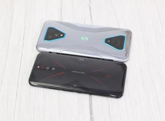 努比亚红魔5s是一部能让你上王者的游戏手机