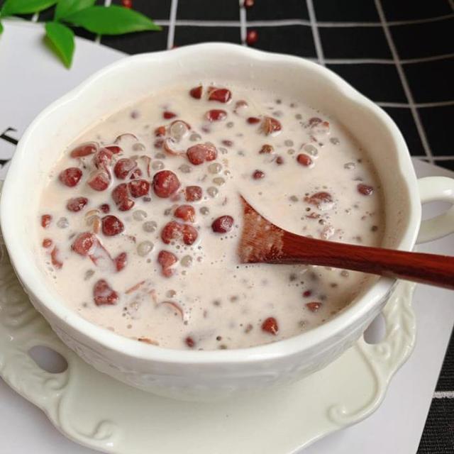 夏日小饮品红豆椰奶西米露椰香十足60简单又美味