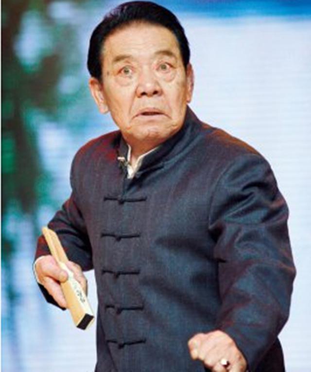 可以说,在1958年之前,整个家庭几乎全靠王全桂一个人撑起.