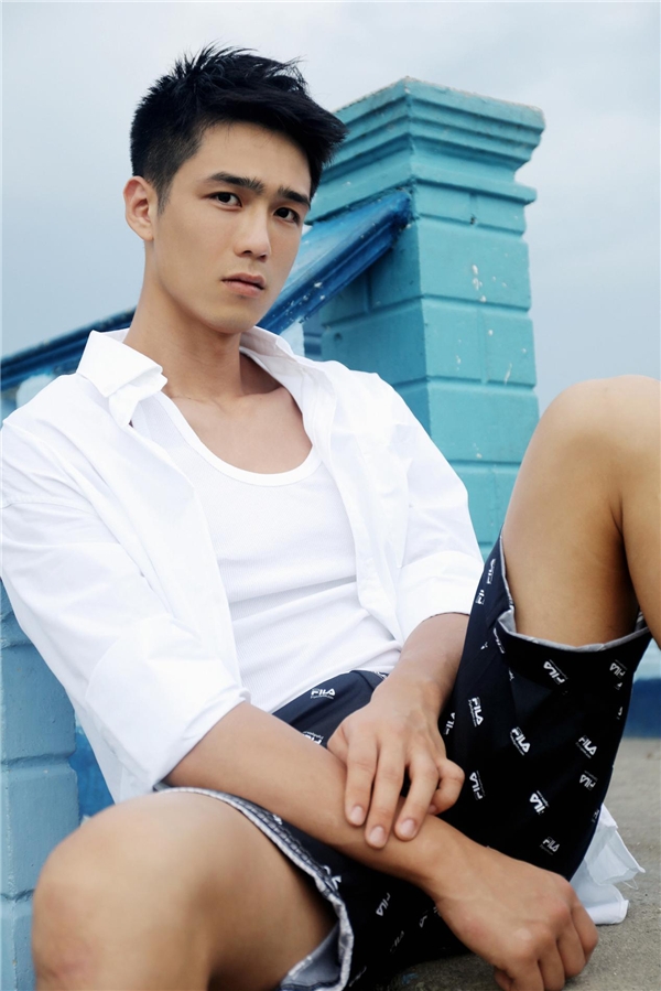 利晴天:揣着一万块来北京定居 为得到认可苦练普通话