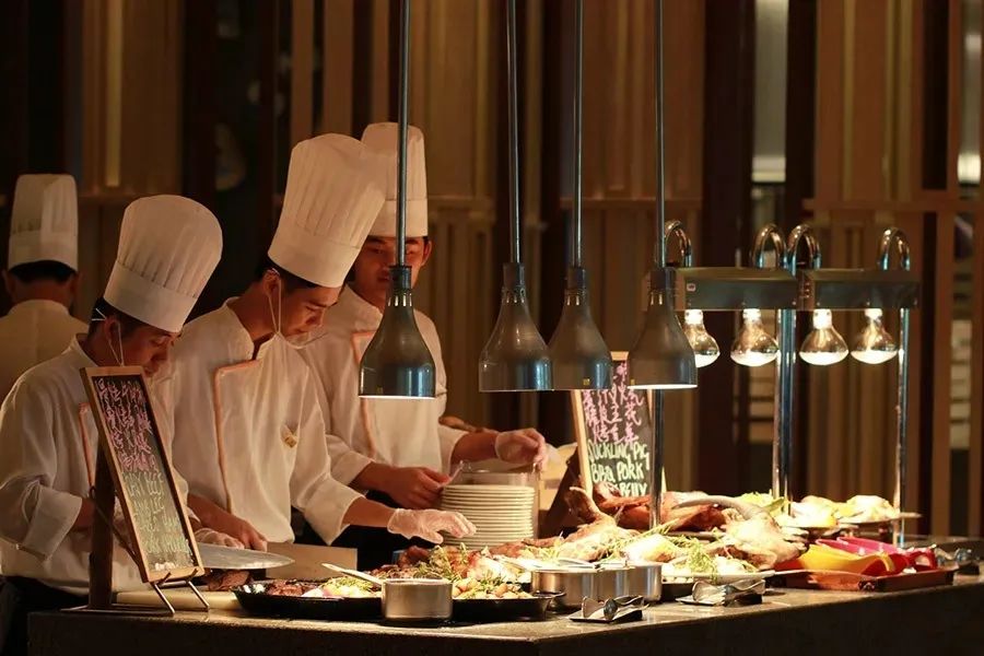 夜食海南丨这些五星级酒店自助餐谁最能俘获你的胃