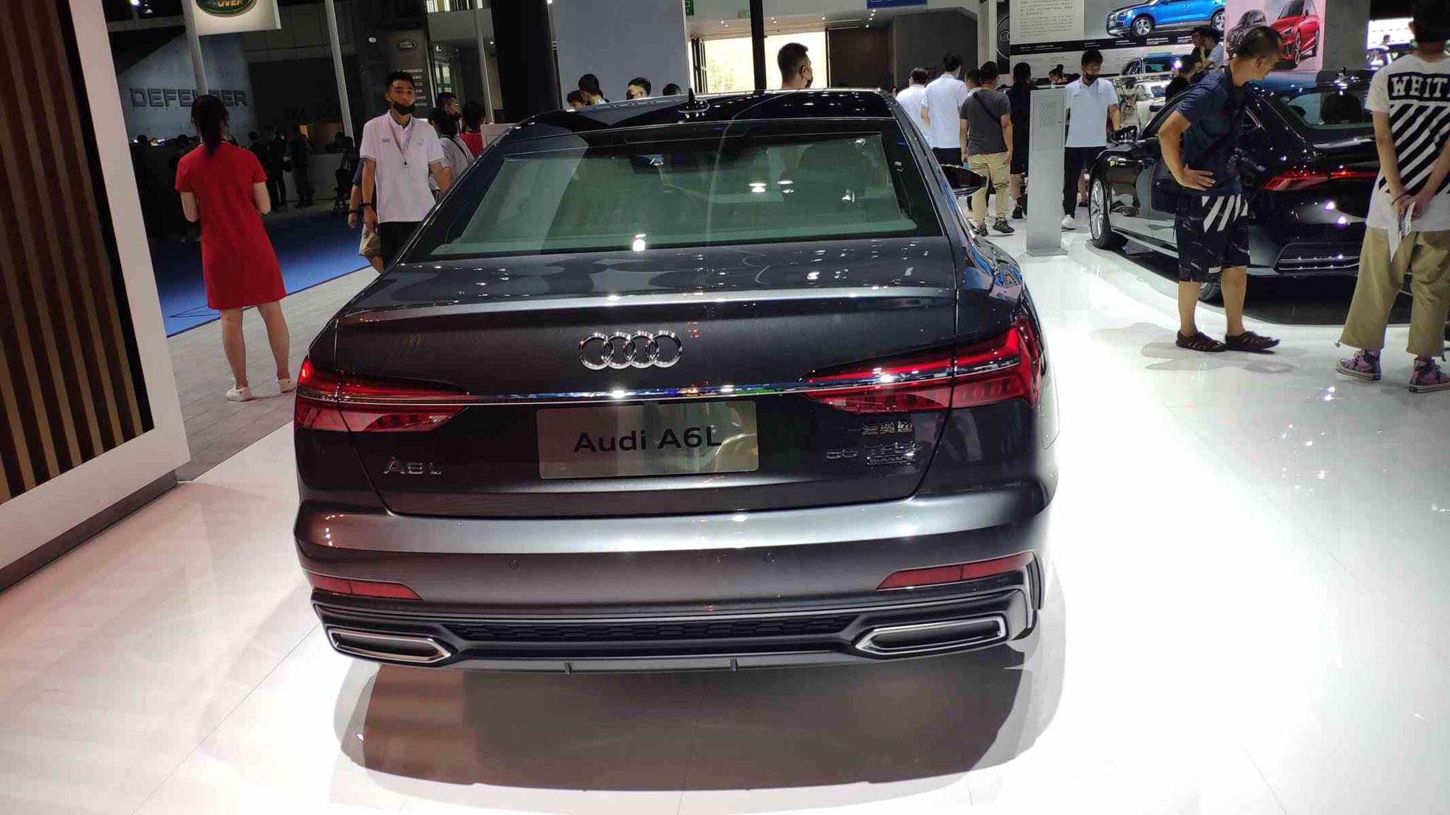 2020年成都车展:奥迪a6l实车
