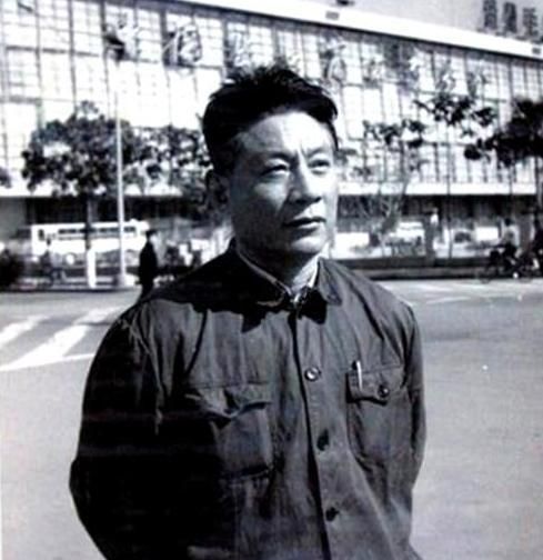 "双枪李向阳"郭振清晚年中风瘫痪,2000年妻患脑血栓卧床不起?