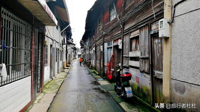 走进鄞西第一古街凤岙老街寻找曾经的繁华如梦