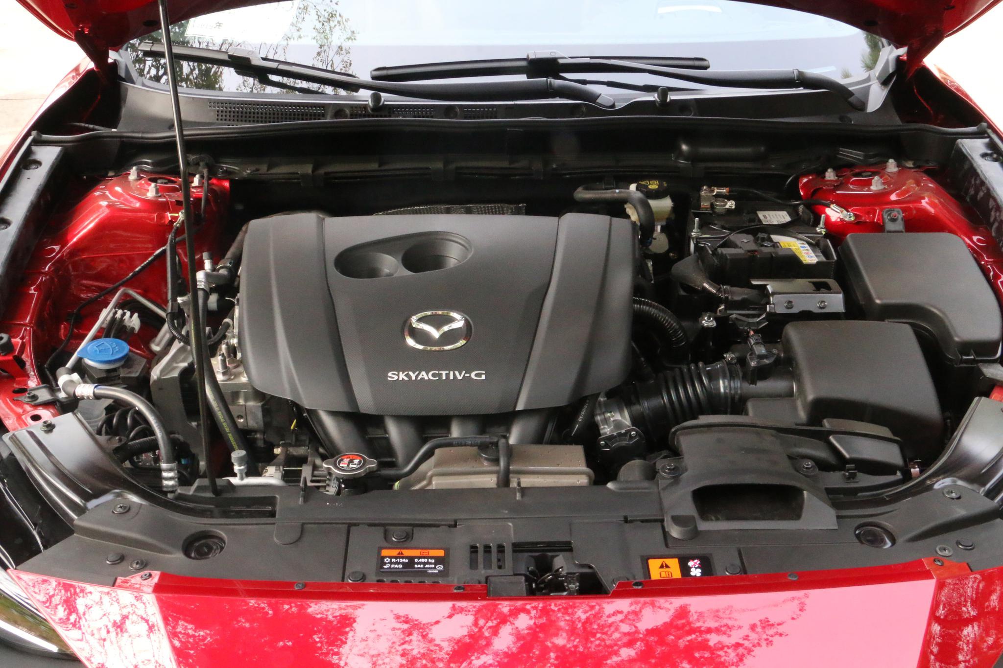 表面波澜不惊 内在略有升级 一汽马自达新款cx-4售14.88-21.58万