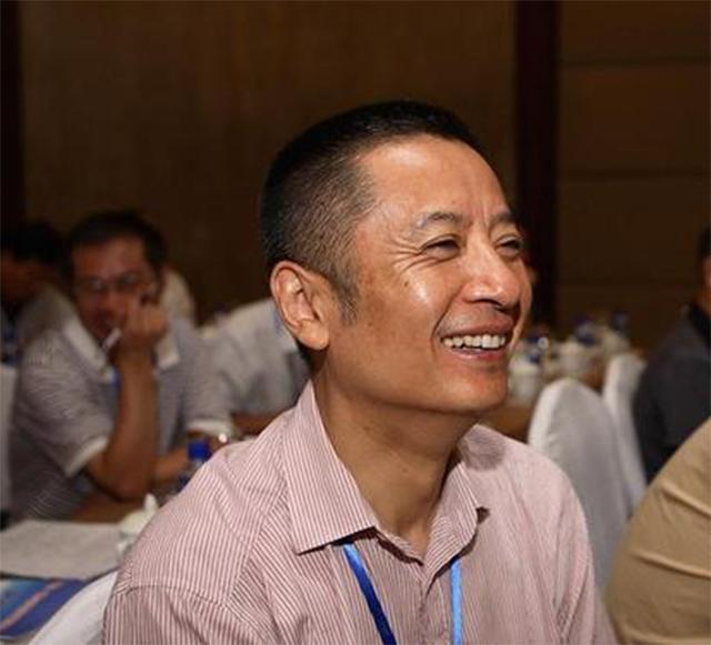 林徽因孙子梁鉴,曾改"周"姓:在我们家,没人把林徽