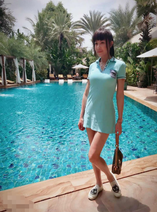 罗霈颖猝然去世,好友纷纷发文悼念,曹西平大喊老妖怪你醒过来