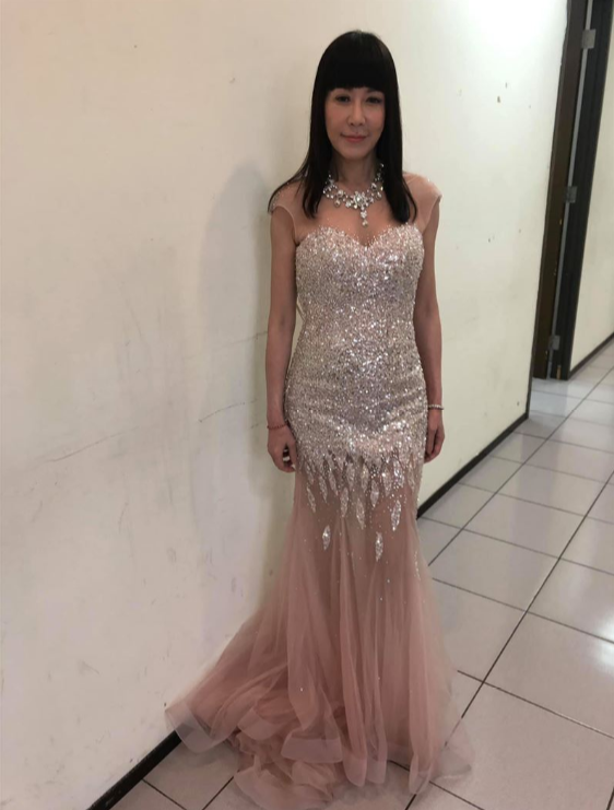 罗霈颖猝然去世,好友纷纷发文悼念,曹西平大喊老妖怪你醒过来