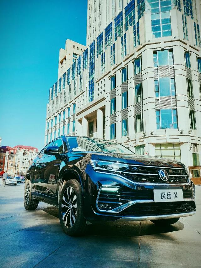 am车镜试驾探岳x 无法拒绝的浓郁德系味道