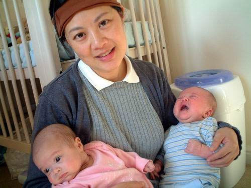 就在大家快要忘了她的时候,姜丰却突然回到了中国——原来,她和丈夫