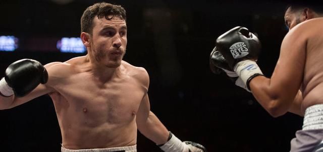 老查维兹将于9月25日重返拳台,对阵前五个级别的世界拳王阿尔斯