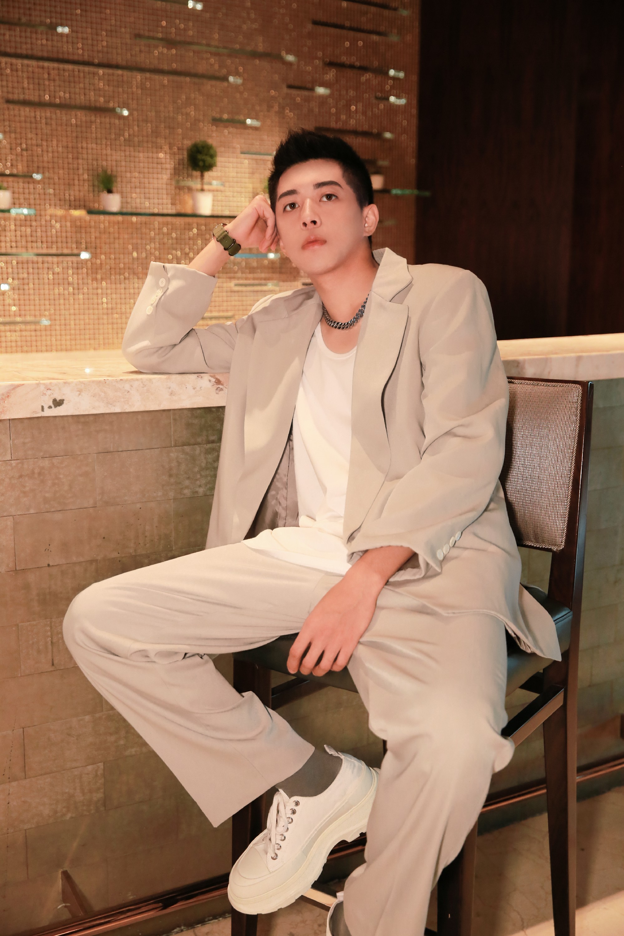 朱俊麟三登耀客年度发布 《穿越火线》《在一起》挑