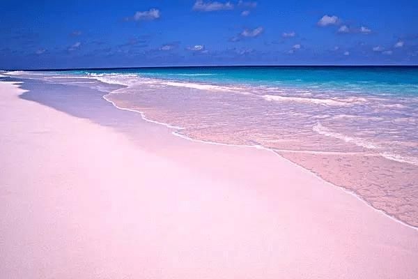 少女心爆棚的粉色沙滩梦幻如童话世界一般